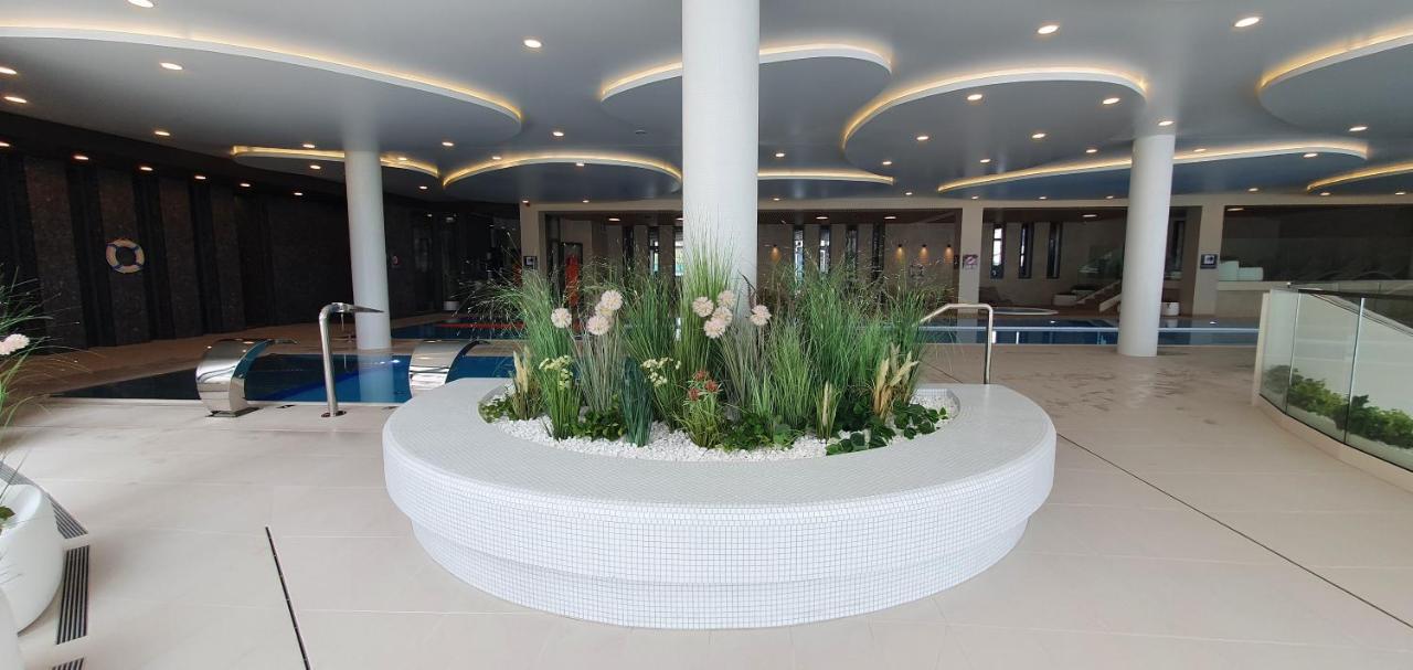 Apartament Perla Baltyku Polanki Aqua Z Parkingiem. Kolberg Exterior foto
